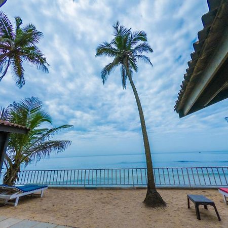 Vista Praia Beach Resort Anjuna Buitenkant foto