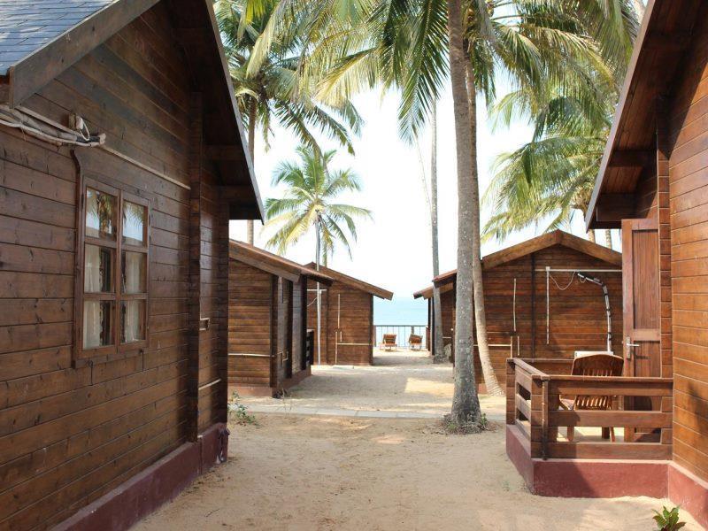 Vista Praia Beach Resort Anjuna Buitenkant foto