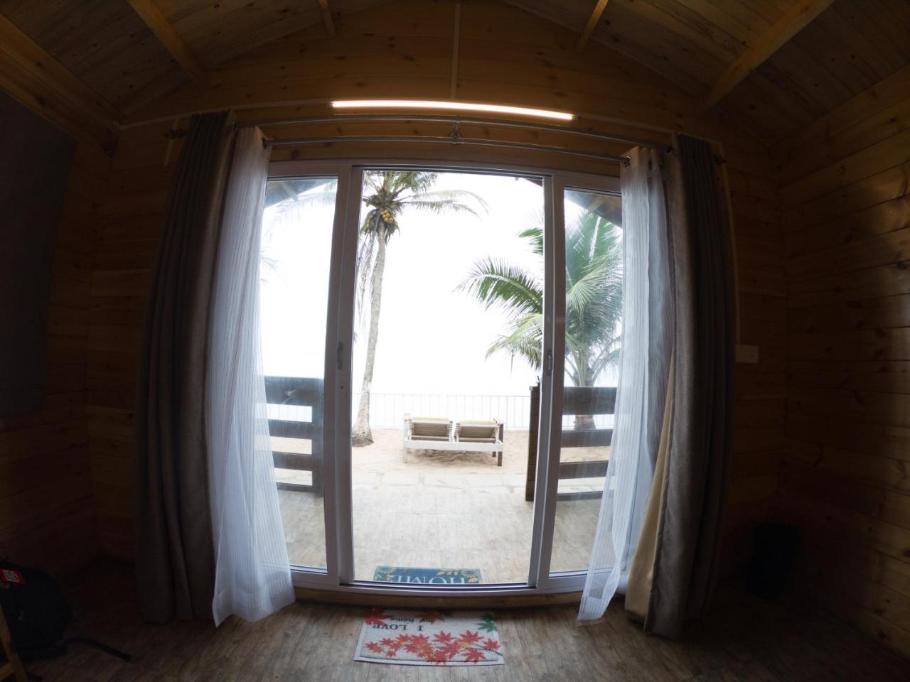 Vista Praia Beach Resort Anjuna Buitenkant foto